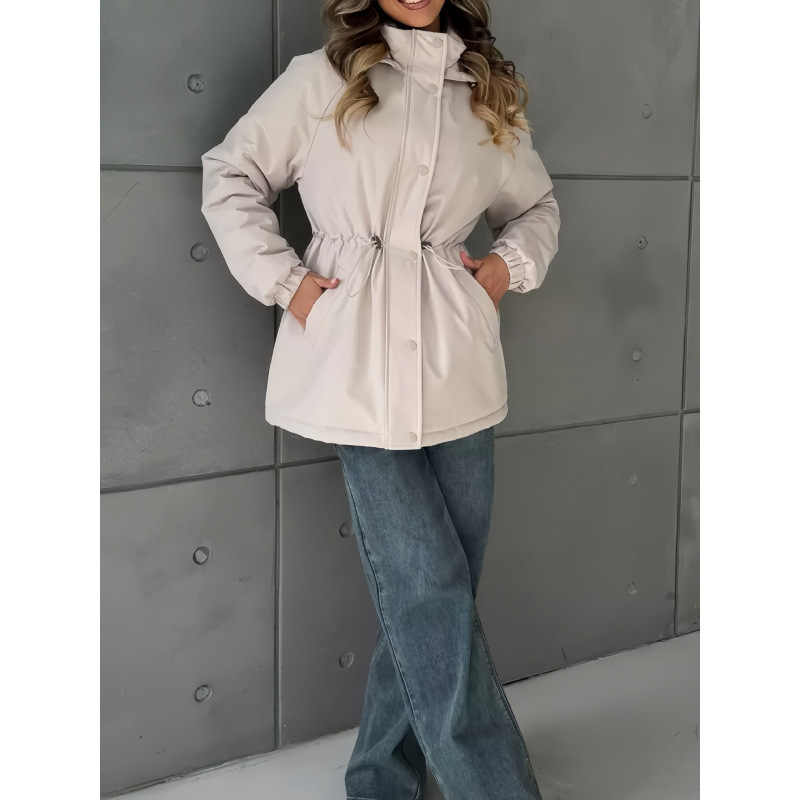 Wiatrówka z elastycznym paskie – Winter Clothing English recenzja i cena