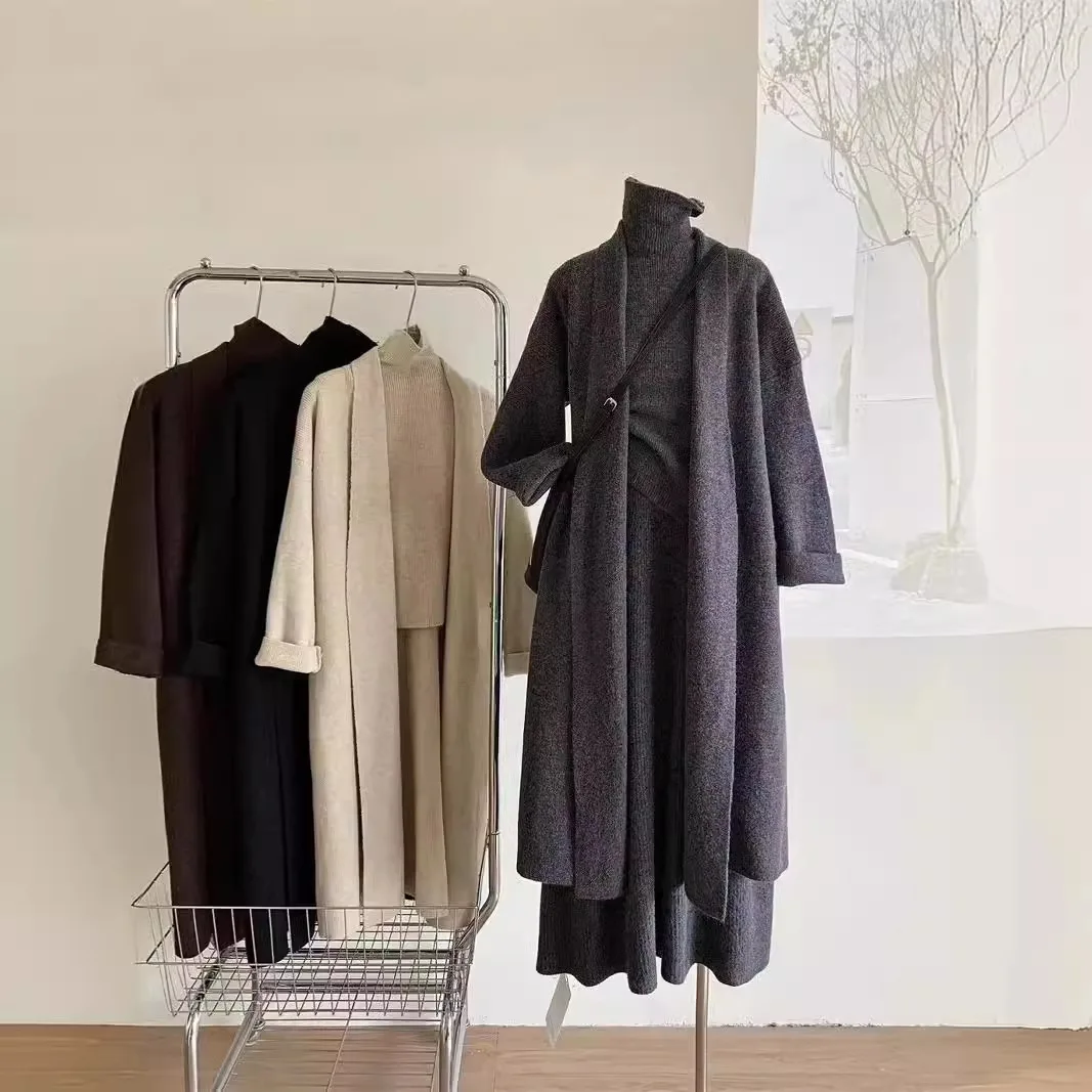 Trzyczęściowe zestawy damskie  – Winter Clothing Kit recenzja i cena